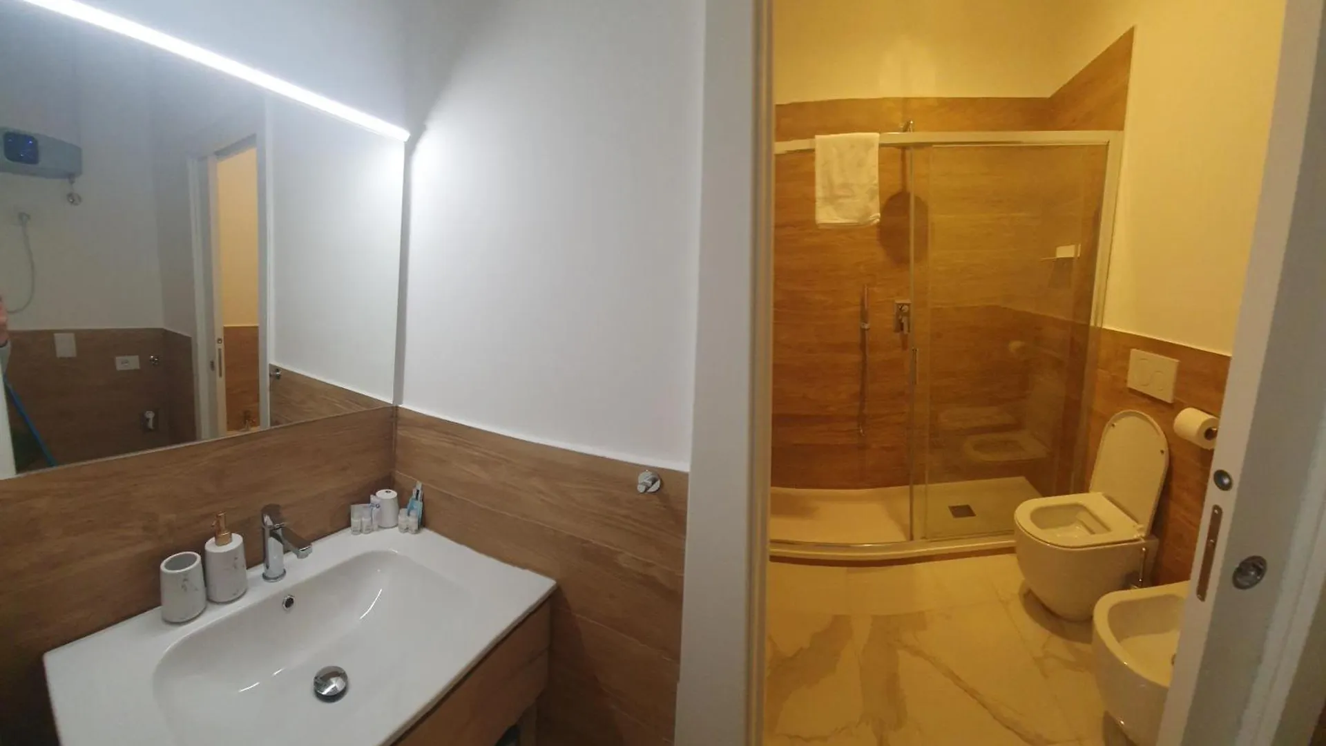 Apartment Appartamenti Reali Bonaccini Milan