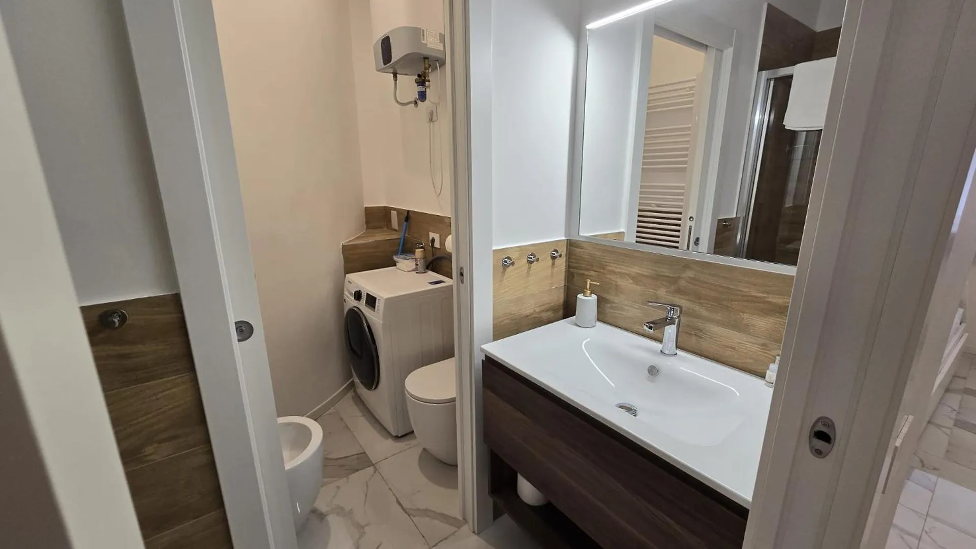 Apartment Appartamenti Reali Bonaccini Milan